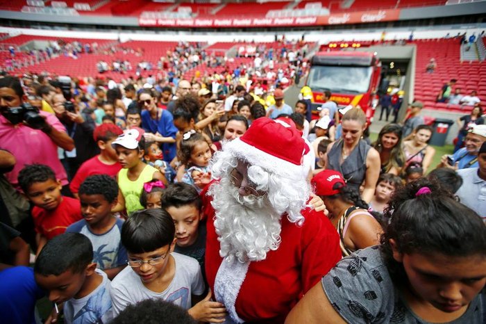 Papai Noel , contratar festas eventos casas Natal